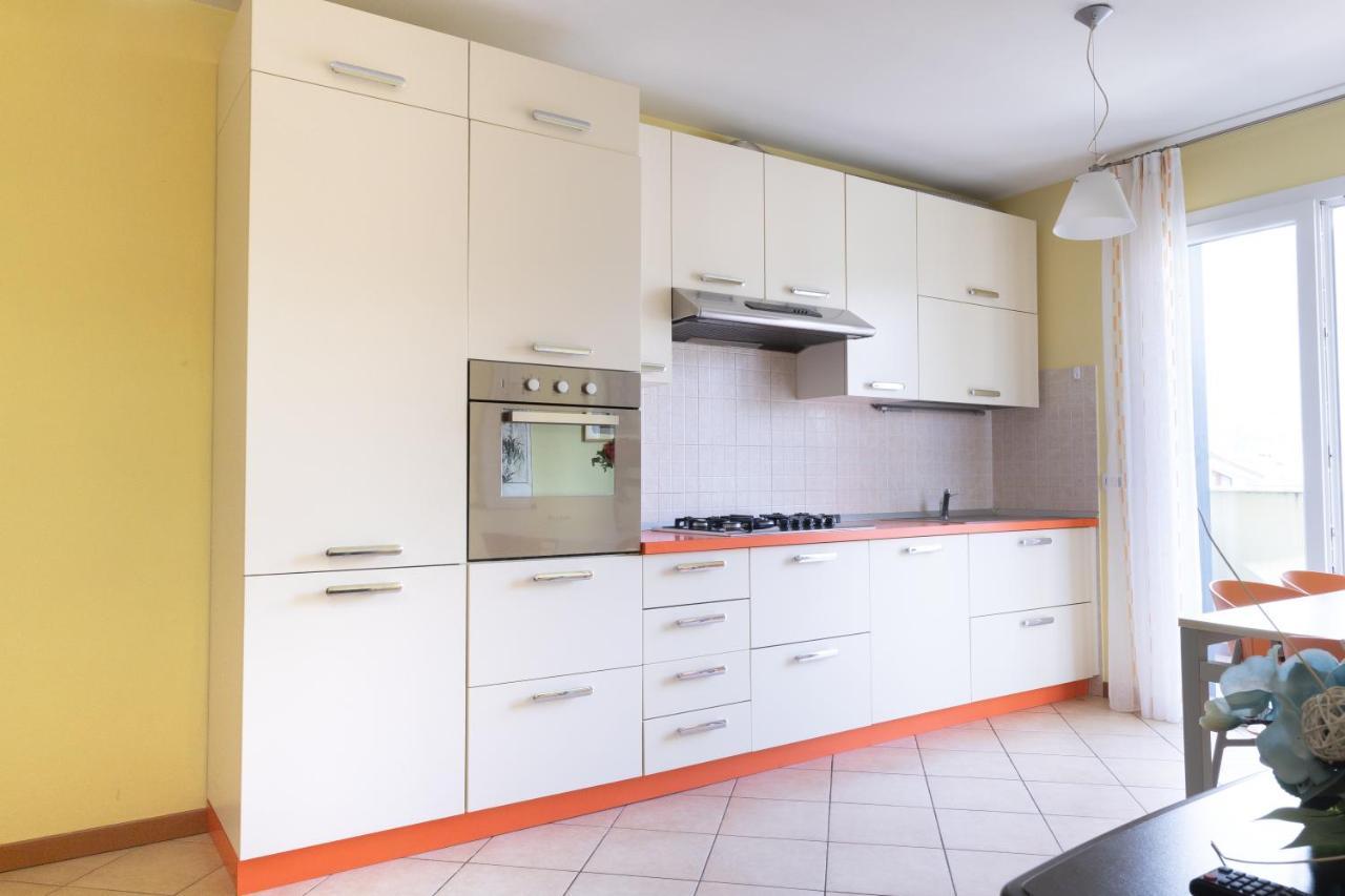 Appartamento Borgo Peschiere Maniago Buitenkant foto