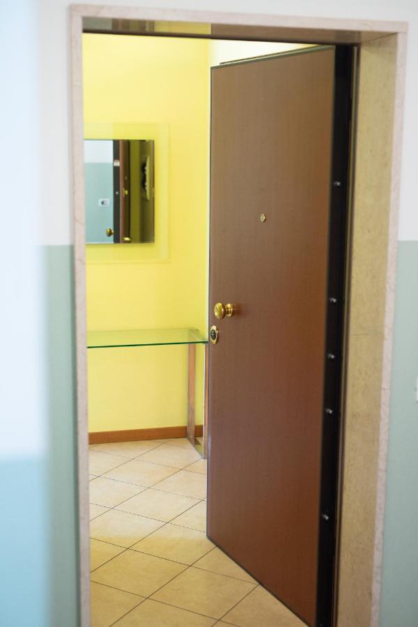 Appartamento Borgo Peschiere Maniago Buitenkant foto